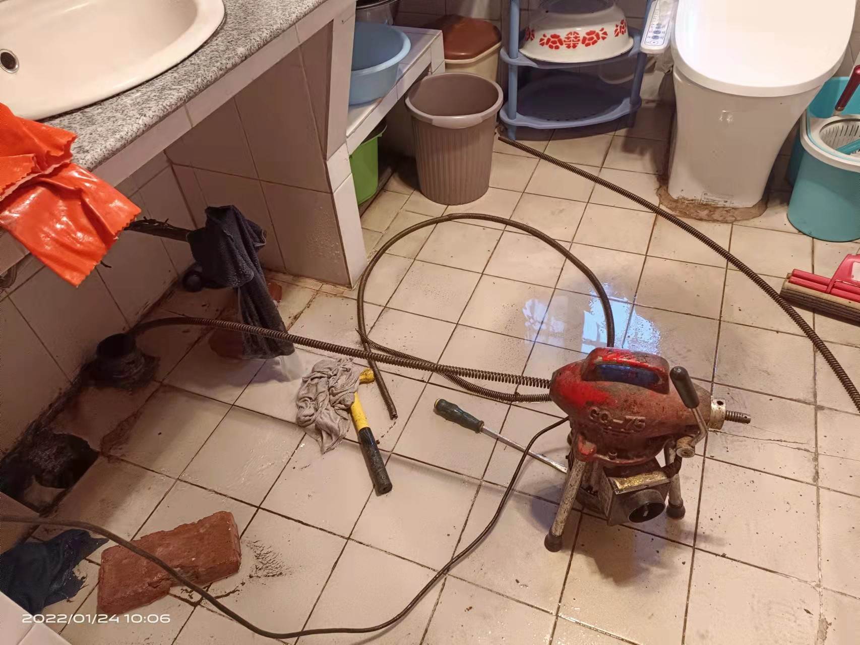 阳山疏通厨房下水道，地漏疏通