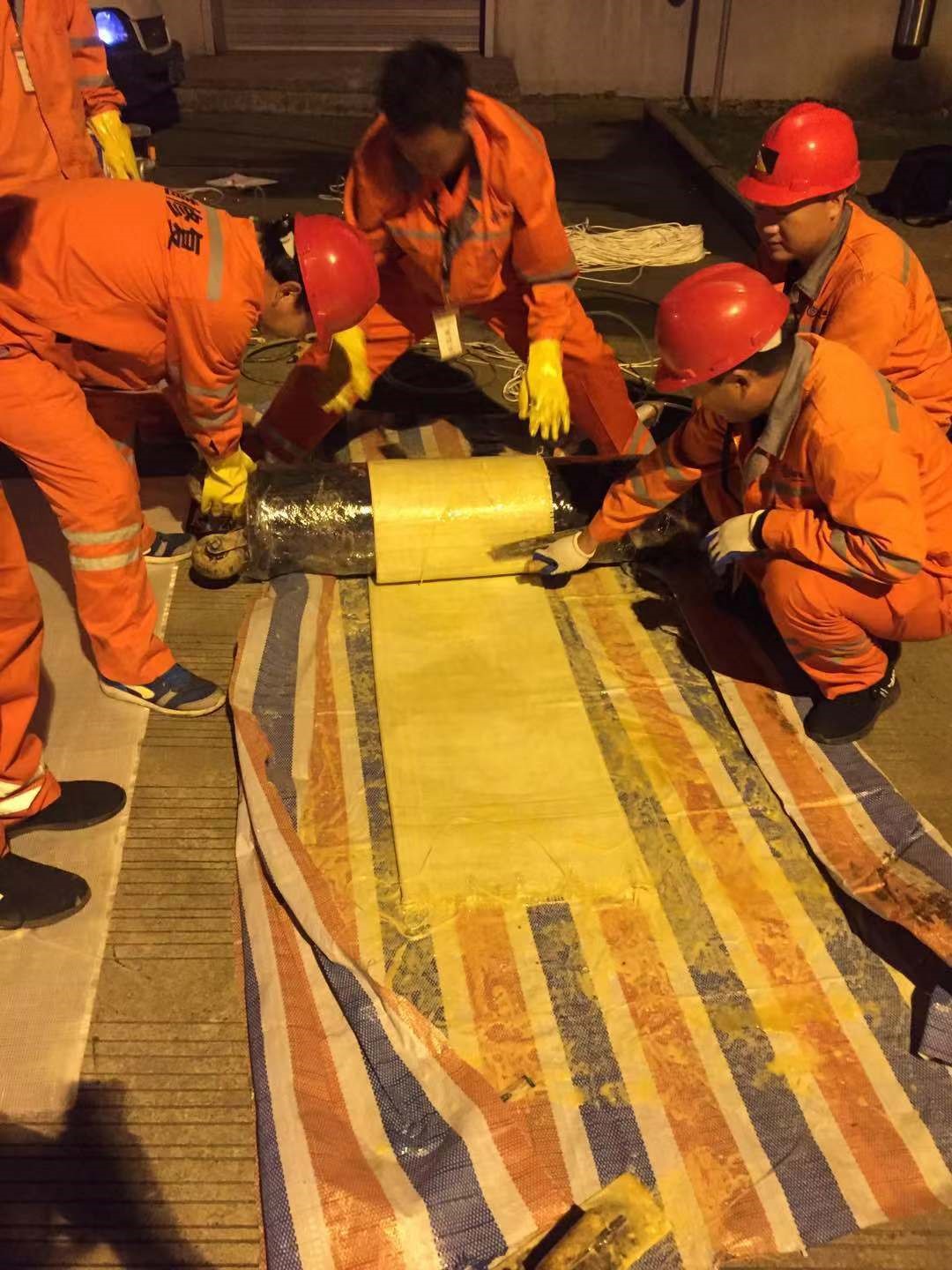 阳山CIPP局部树脂固化法